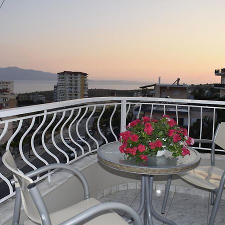Isabela Apartments Саранде Екстериор снимка