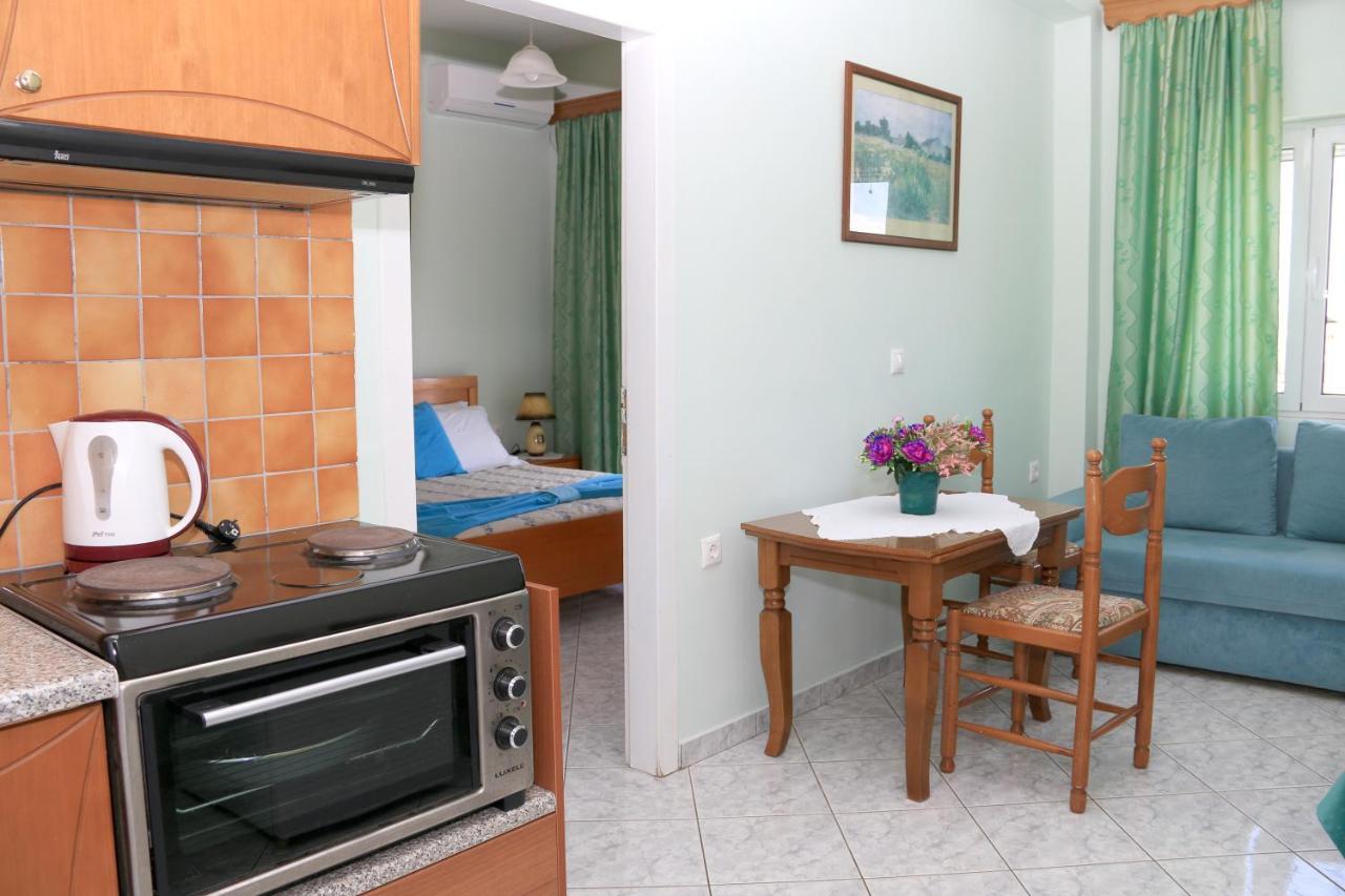 Isabela Apartments Саранде Екстериор снимка