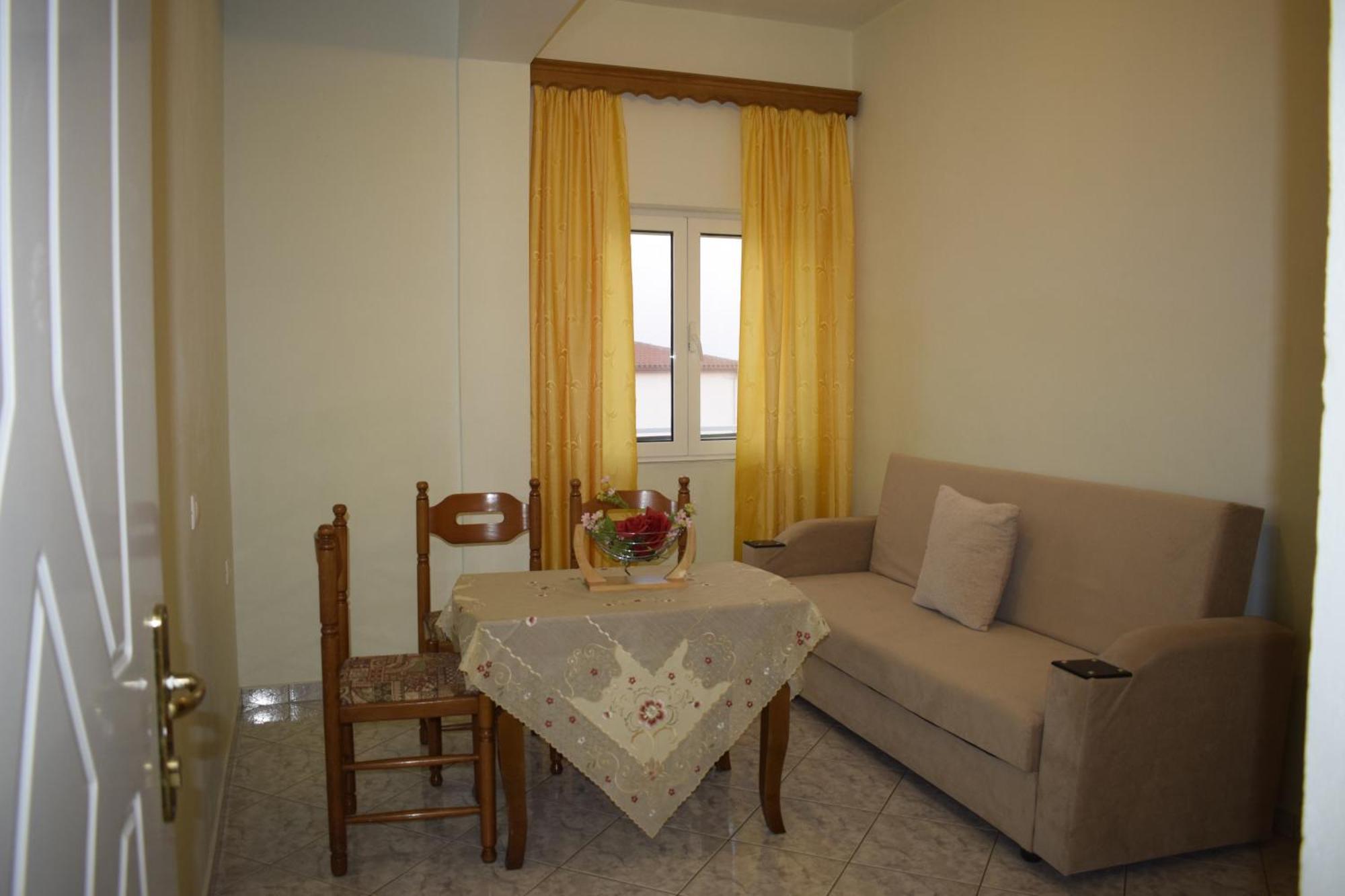 Isabela Apartments Саранде Екстериор снимка
