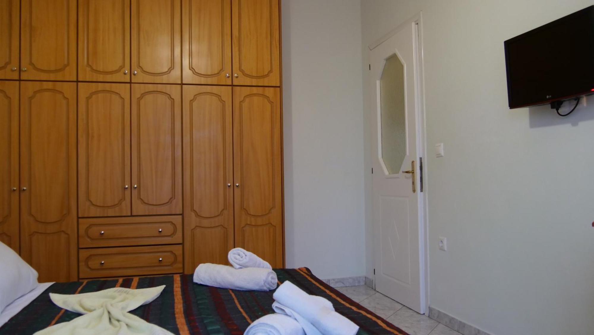 Isabela Apartments Саранде Екстериор снимка