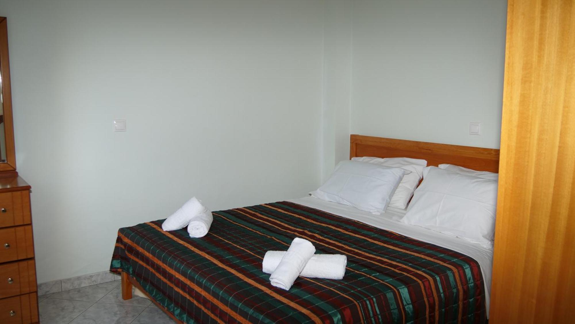 Isabela Apartments Саранде Екстериор снимка